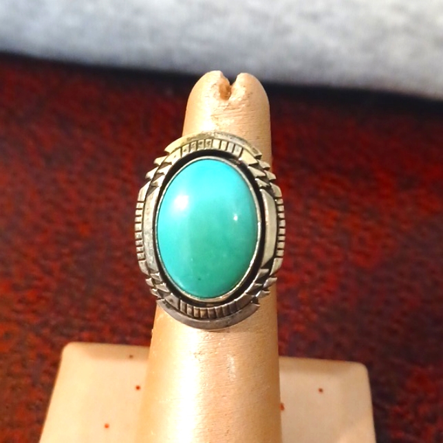 Running Bear,Vintage,Genuinevturquoise,925 Silver Ring.Sz.5
